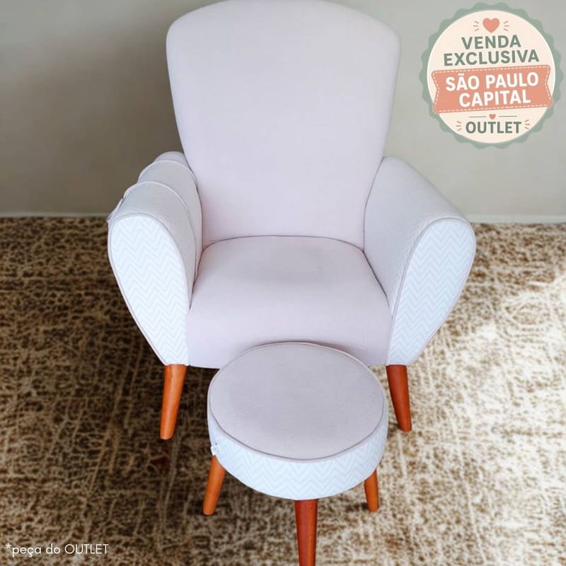 Poltrona Luna Rosa com Puff, peça do outlet Formatual